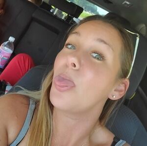 Meet your Posher, Shawnea